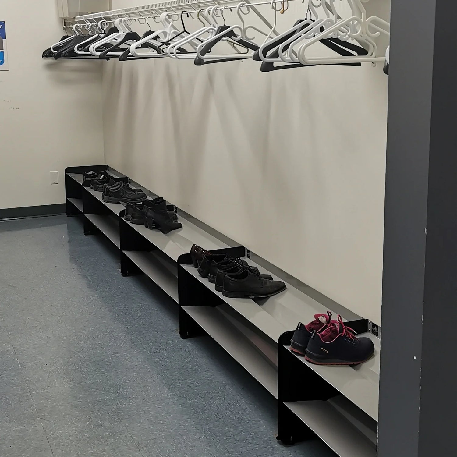 Large boot and shoe rack, Titan 8 shelves