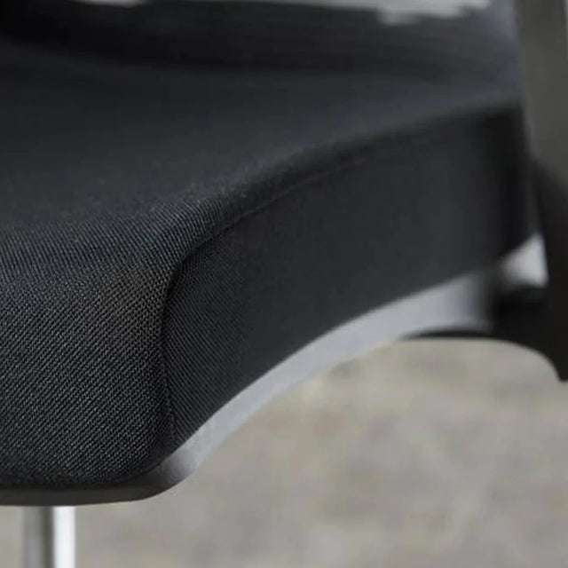 Ergonomic office chair with headrest - Entail Series
