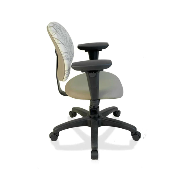 Small ergonomic chair - Small Size Series
