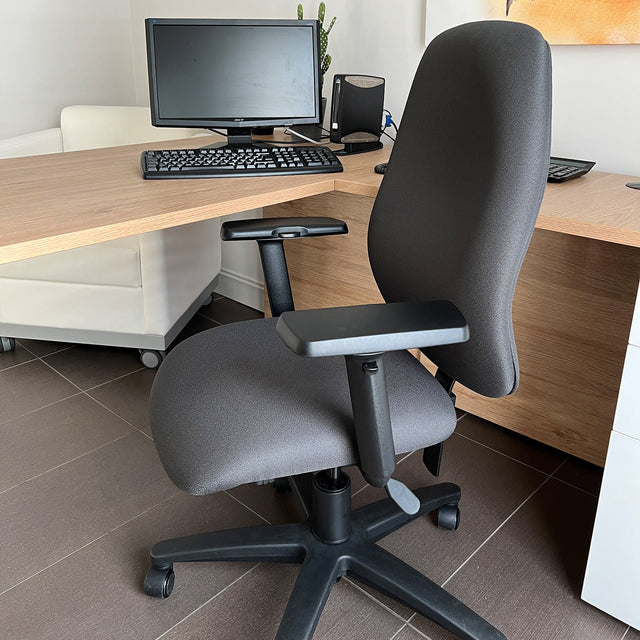 Chaise de bureau ergonomique pour personne de petite taille Cierra Petite