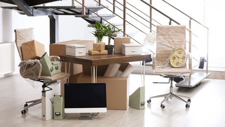 Livraison rapide de mobilier : avantages, limites et solutions intelligentes d’aménagement