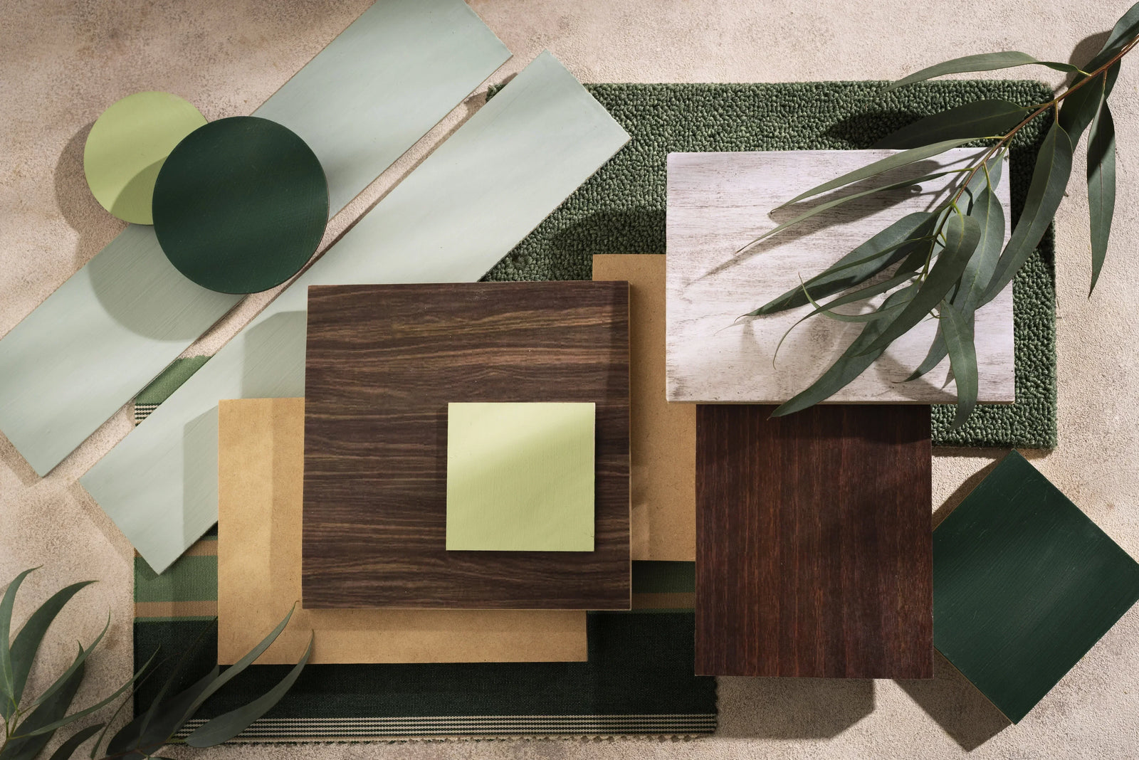 Matériaux et Textures : Les Tendances du Mobilier de Bureau Moderne