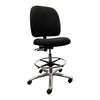 Tabouret ESD Shoptech 400ESD-14-SKE-PC1000 en tissu noir, sans accoudoirs, avec repose-pieds chromé et roulettes.